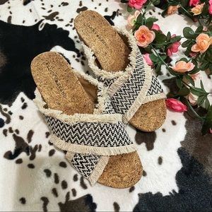 Lucky Brand Khillian Sandal Size 9